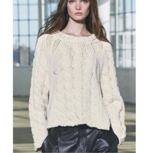 Zara Women's Off-White Cable Knit Sweater